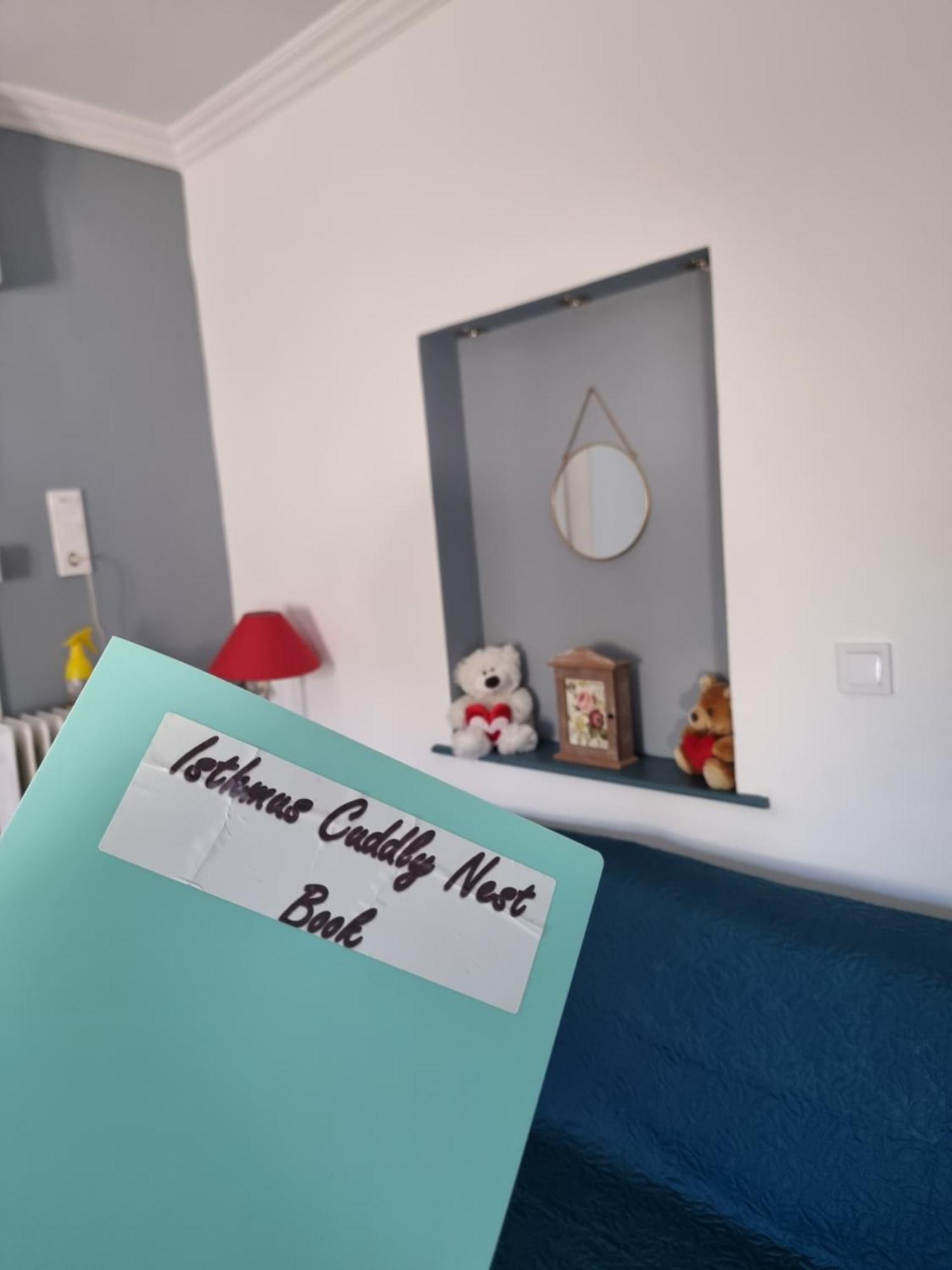 Isthmus Cuddly Nest Apartment Isthmia Ngoại thất bức ảnh